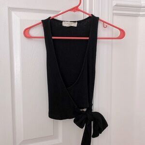 Urban outfitters x-small v neck top